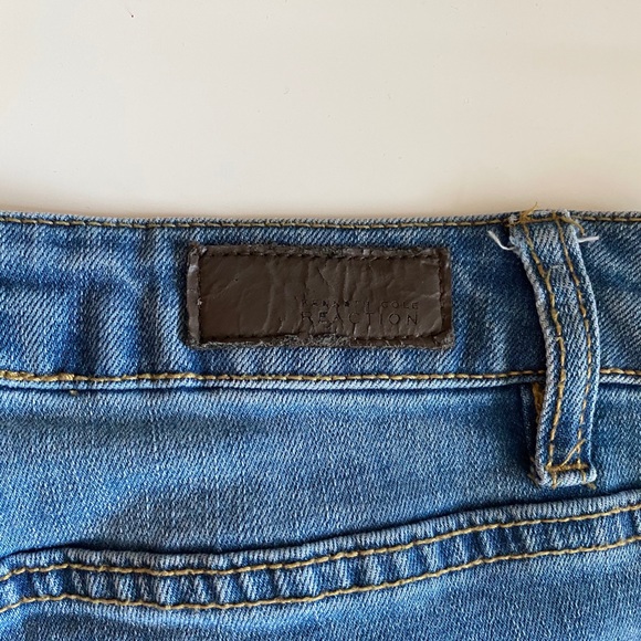 Kenneth Cole skinny jeans - Picture 7 of 9